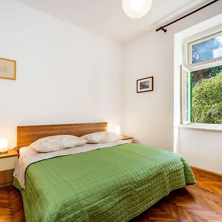 Seaside House Kolovare Appartamento Zara