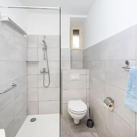Appartement Seaside House Kolovare *