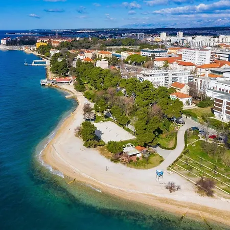 Appartamento Seaside House Kolovare Zara